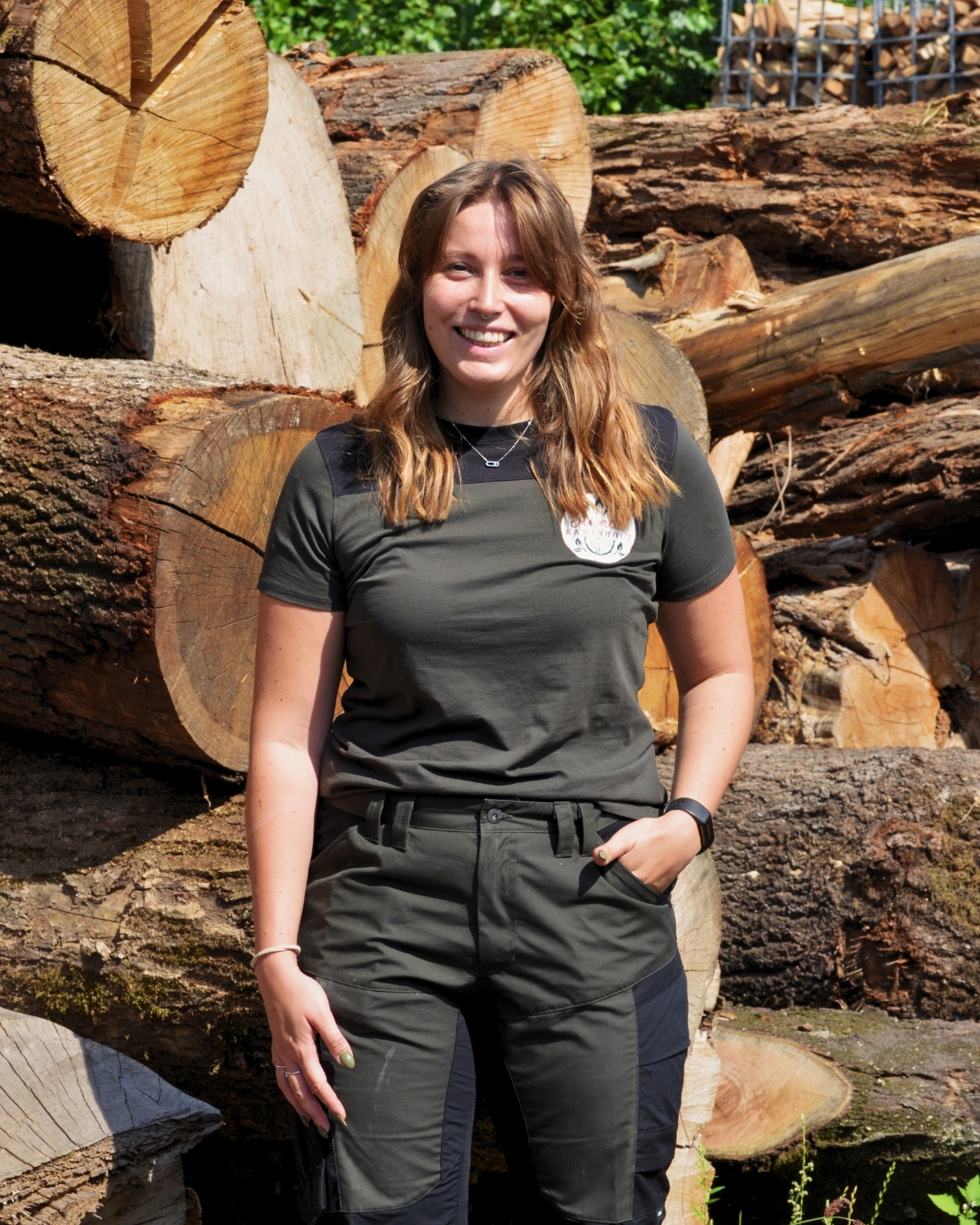 Annas Kaminholz Brennholz Getrocknet